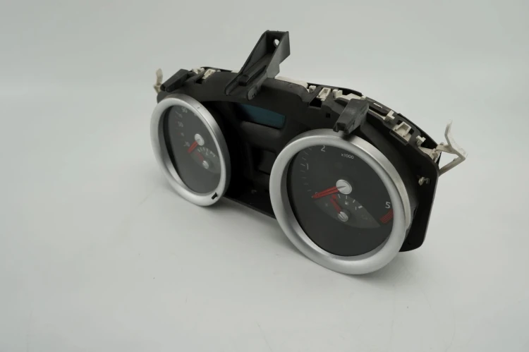 LICZNIK RENAULT MEGANE II LIFT (2005-2008) 8200399701 C