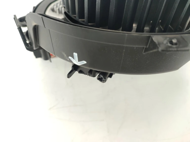 WENTYLATOR DMUCHAWA NAWIEWU SKODA KAROQ LIFT (2022-) 2.0 TSI 190KM 5Q090752