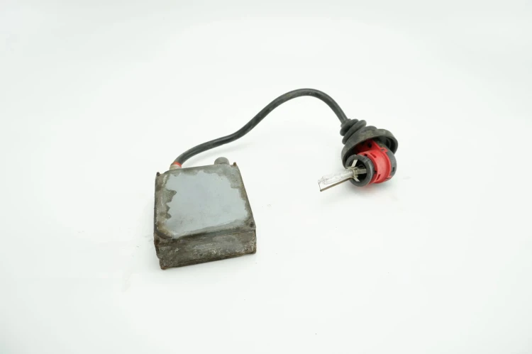 PRZETWORNICA XENON OPEL OMEGA B (1994-1999) 2.0 16V