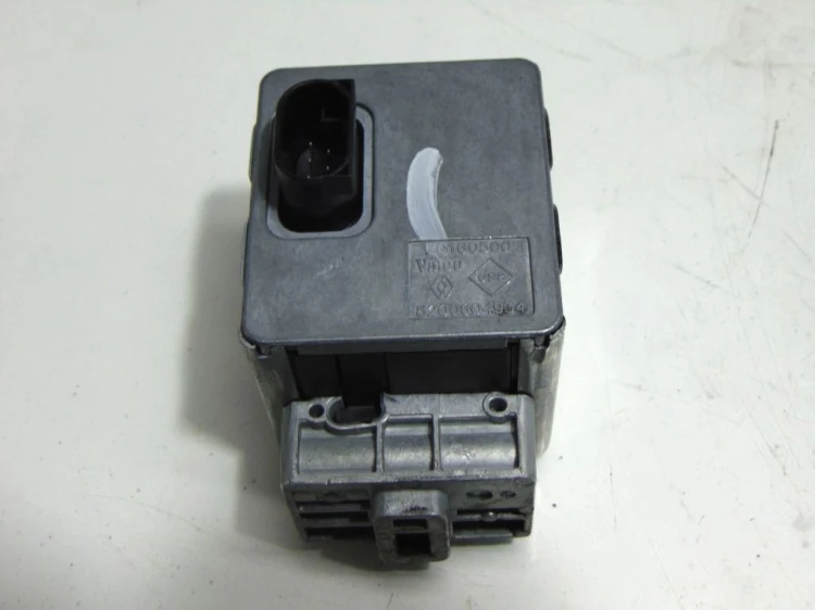 RYGIEL BLOKADA KOLUMNY RENAULT SCENIC II (2003-2005) 1.9 DCI 8200604934