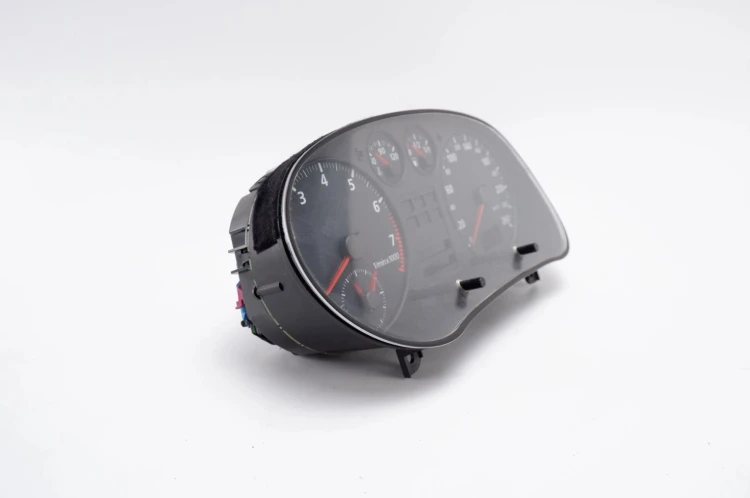 LICZNIK AUDI A3 8L (1996-2000) 1.8 20V 125KM 8L0919860A