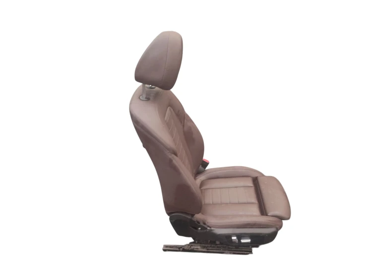 FOTEL PRAWY PRZÓD PEUGEOT 308 I T7 (2007-2011) 1.6 VTI 120KM