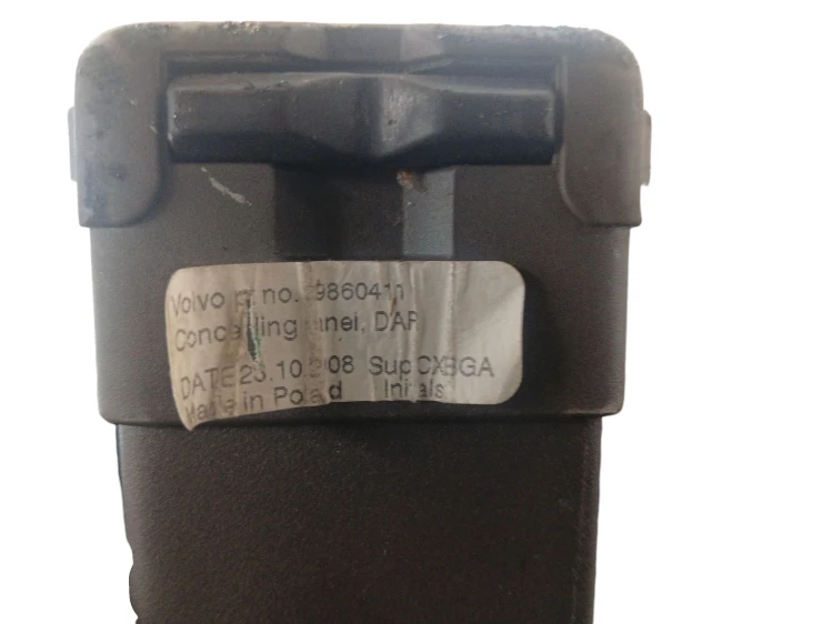ROLETA BAGAŻNIKA VOLVO V50 LIFT (2007-2012) 2.0 D 136KM 39860411