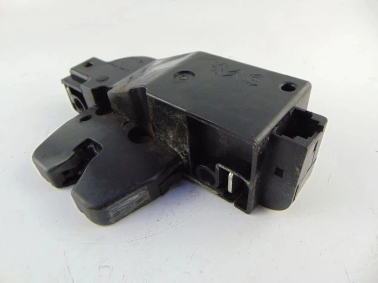 ZAMEK KLAPY BAGAŻNIKA CITROEN C5 II (2004-2008) 9652483180