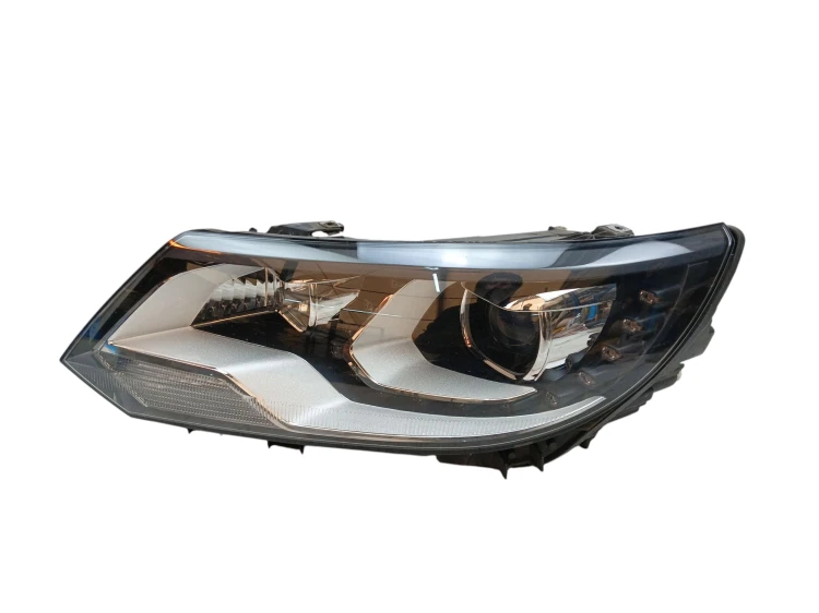 LAMPA LEWY PRZÓD VOLKSWAGEN TIGUAN I 5N LIFT (2011-2016) 2.0 TDI 140KM 5N29