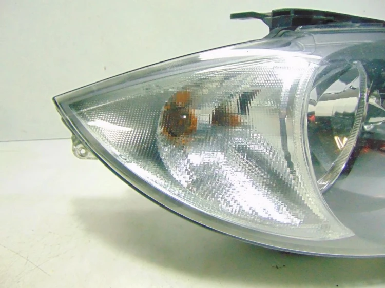 LAMPA PRAWY PRZÓD BMW E82 (2007-2011) 123D N47D20D 204KM