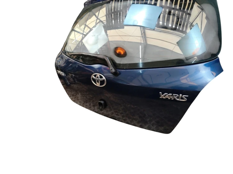 KLAPA BAGAŻNIKA TOYOTA YARIS II (2005-2009) 1.3 VVT-I 87KM