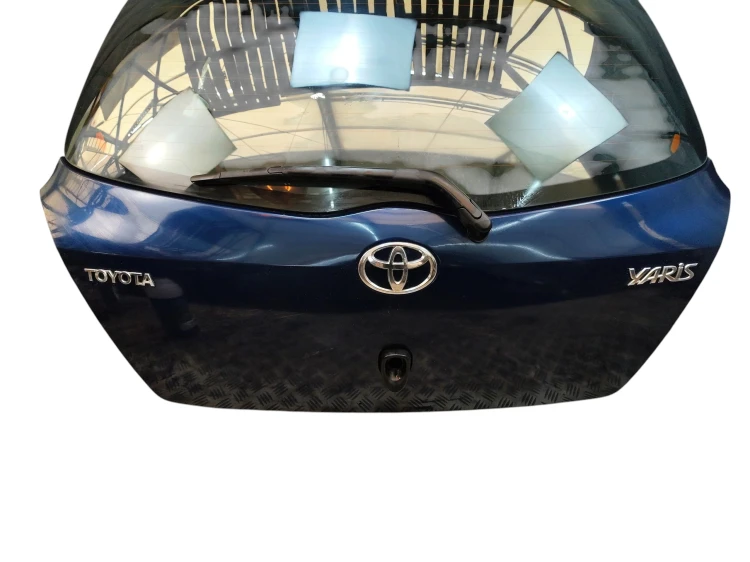 KLAPA BAGAŻNIKA TOYOTA YARIS II (2005-2009) 1.3 VVT-I 87KM