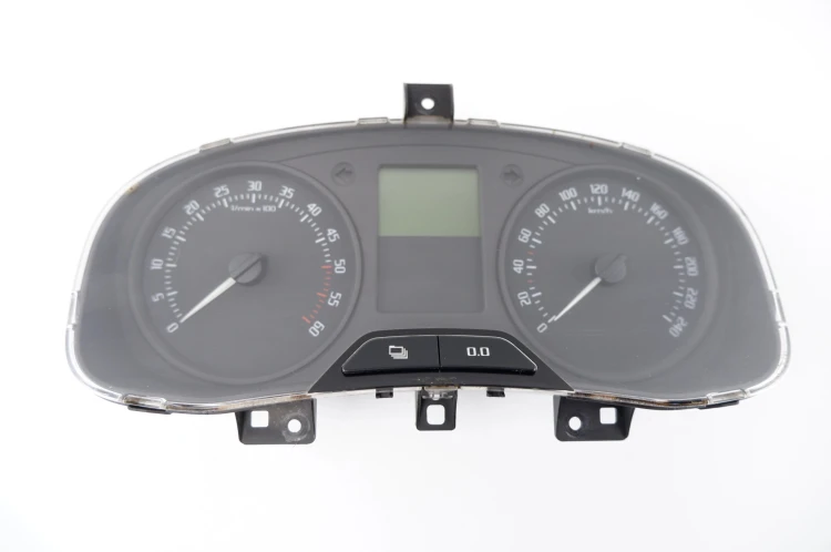 LICZNIK SKODA FABIA II LIFT (2010-2014) 1.6 TDI 90KM 5J0920800D
