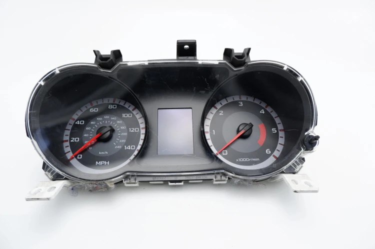 LICZNIK MITSUBISHI OUTLANDER II (2006 - 2013) 2.2 DID 8100A486