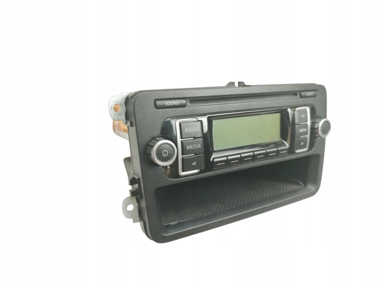 RADIO VOLKSWAGEN GOLF V PLUS LIFT (2008-2014) 1.6 8V 102KM 5M0035156AX