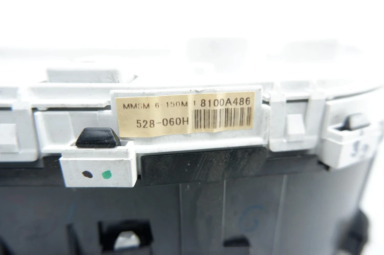 LICZNIK MITSUBISHI OUTLANDER II (2006 - 2013) 2.2 DID 8100A486