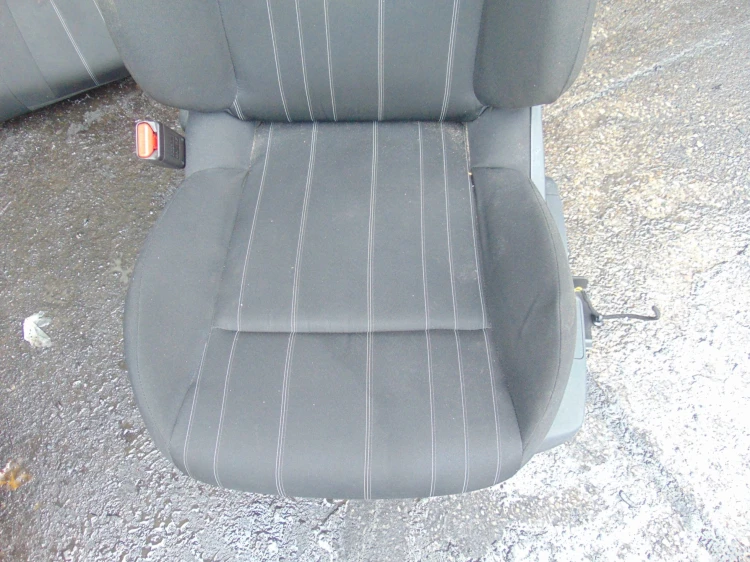 FOTELE KOMPLET CITROEN C4 II (2010 -)