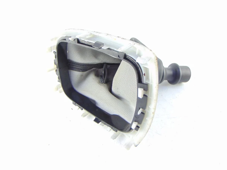 MIESZEK RENAULT MEGANE III (2008-2013) 1.6 16V