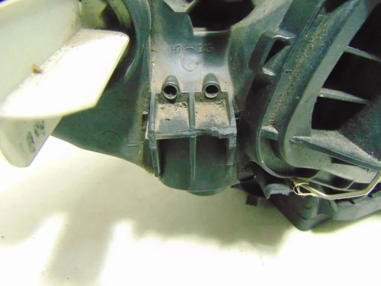 LAMPA LEWY PRZÓD BMW E82 (2007-2011) 123D N47D20D 204KM
