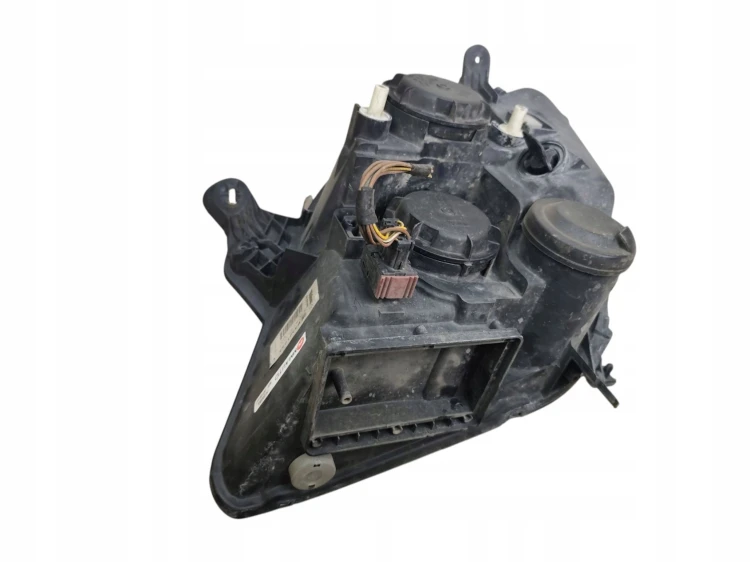 LAMPA PRAWY PRZÓD OPEL MERIVA A LIFT (2005-2010) 1.6 16V 105KM 93321053