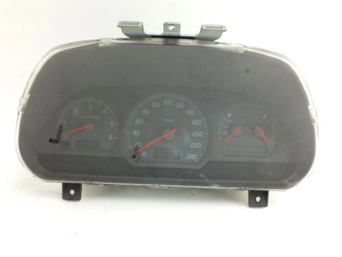 LICZNIK VOLVO V40 I (1995-2004) 1.9D 30857569