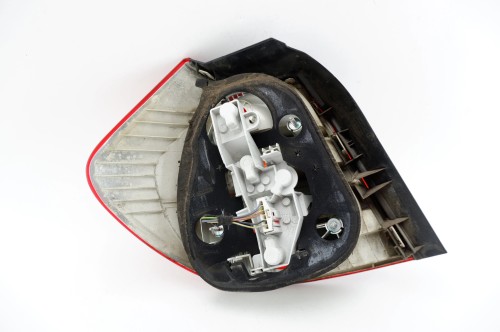 LAMPA PRAWY TYŁ BMW E81 LIFT(2007-2011) 116i N43B20 122KM