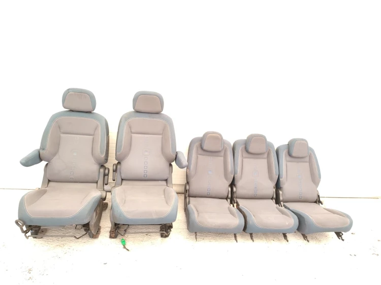 FOTELE KOMPLET CITROEN BERLINGO II (2008-2012) 1.6 16V 109KM