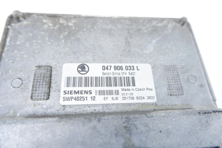 ZESTAW STARTOWY SKODA FABIA I 6Y 1.4 mpi 047906033L