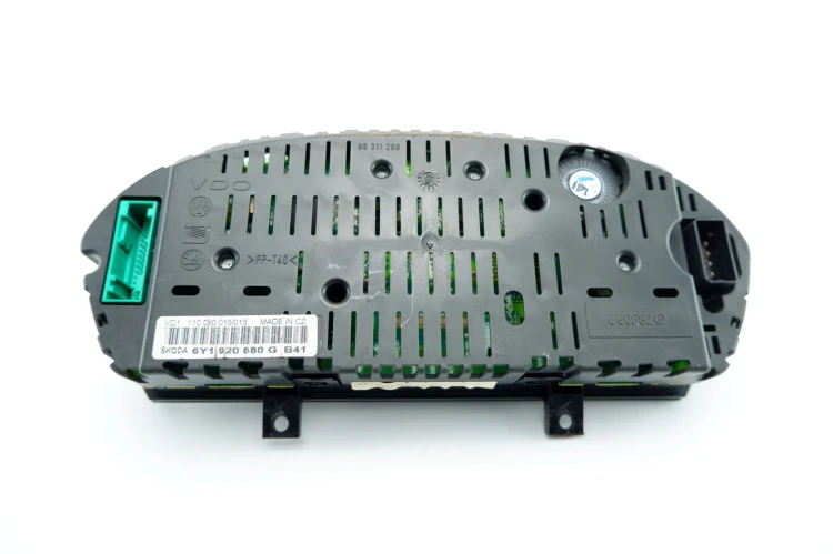 ZESTAW STARTOWY SKODA FABIA I 6Y 1.4 mpi 047906033L