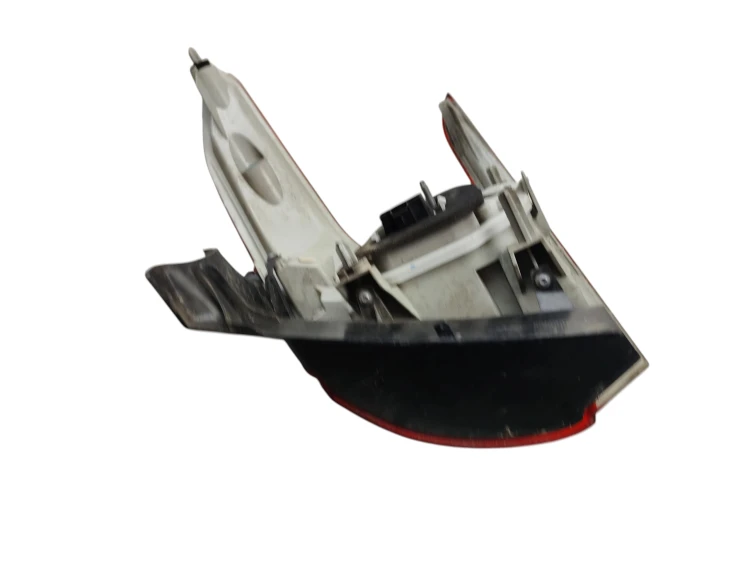 LAMPA LEWY TYŁ PEUGEOT 2008 I (2013-2016) 1.6 E-HDI 114KM 9678074280