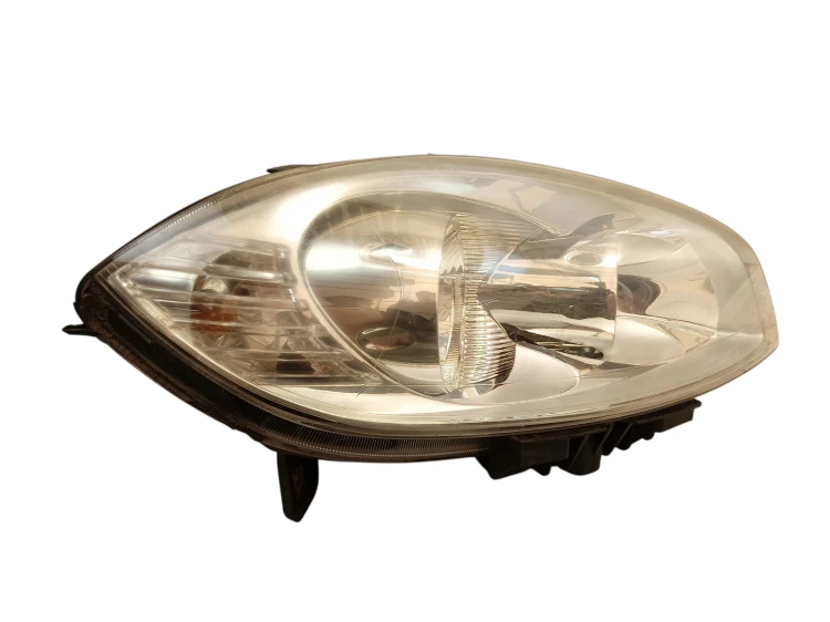 LAMPA PRAWY PRZÓD FIAT LINEA (2007-2012) 1.3 JTD 85KM