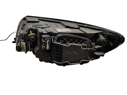 LAMPA PRAWY PRZÓD VOLVO V50 LIFT (2007-2012) 1.6 D 109KM 30763034