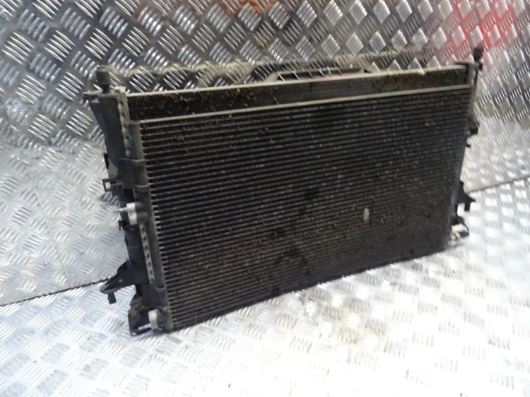 CHŁODNICE KOMPLET RENAULT LAGUNA II LIFT (2005-2007)