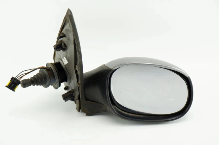 LUSTERKO PRAWE PEUGEOT 206 (1998-2002) 2.0 HDI 96480971XT