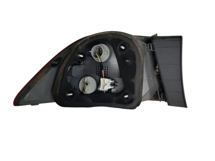 LAMPA PRAWY TYŁ KIA MAGENTIS II LIFT (2008-2010) 2.0 CRDI 150KM