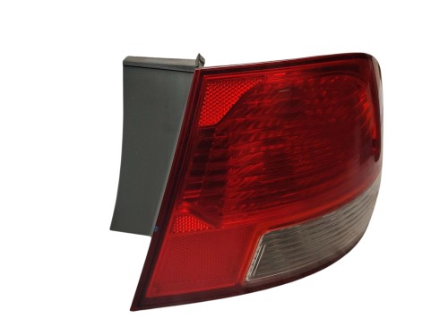 LAMPA PRAWY TYŁ KIA MAGENTIS II LIFT (2008-2010) 2.0 CRDI 150KM