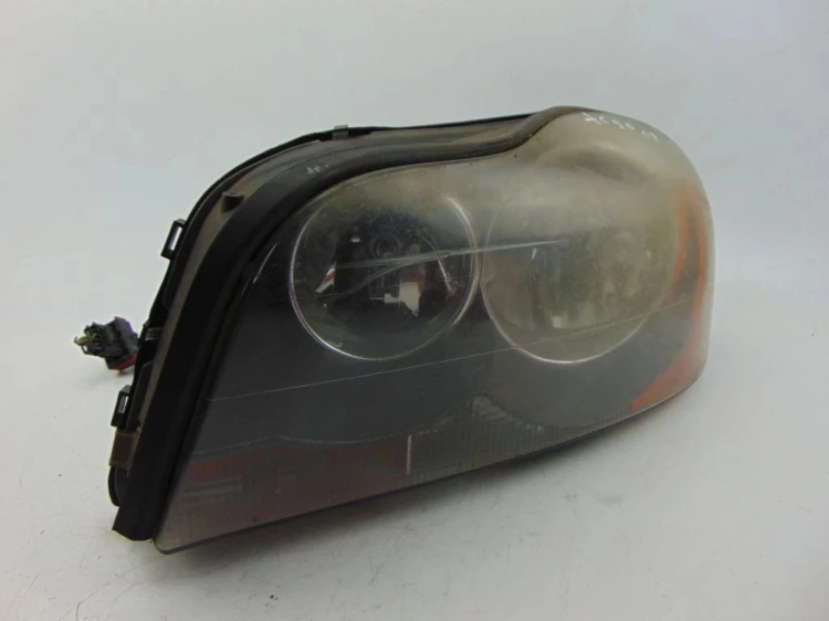 LAMPA LEWY PRZÓD VOLVO XC90 (2002-2006) 2.4 D5 163KM