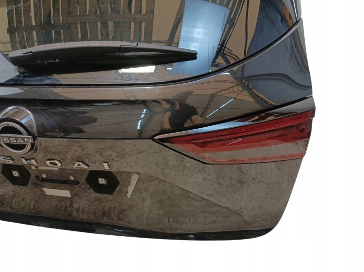 KLAPA BAGAŻNIKA TYŁ TYLNA NISSAN QASHQAI J12 LAK: Z11 G (21-24)