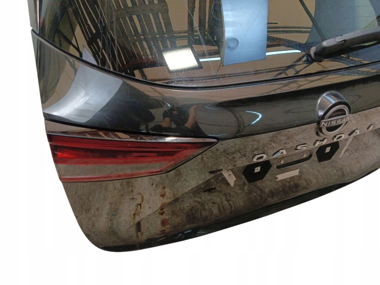 KLAPA BAGAŻNIKA TYŁ TYLNA NISSAN QASHQAI J12 LAK: Z11 G (21-24)