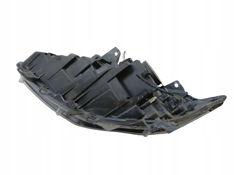 LAMPA PRAWY PRZÓD RENAULT LAGUNA III (2007-2010) 2.0 DCI 150KM 260100072R