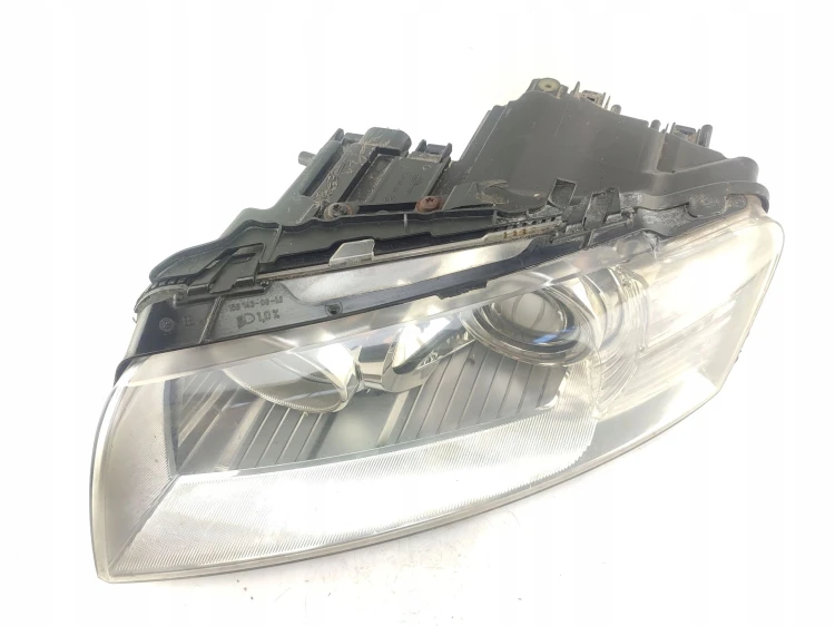 LAMPA LEWY PRZÓD AUDI A8 D3 (2002-2005) 4.0 TDI 275KM