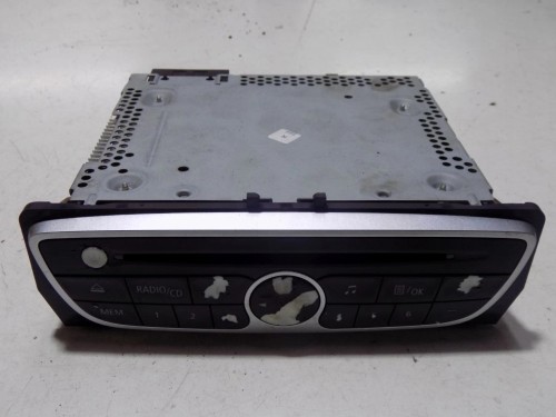 RADIO CD RENAULT MEGANE III (2008-2013) 281150030R-B