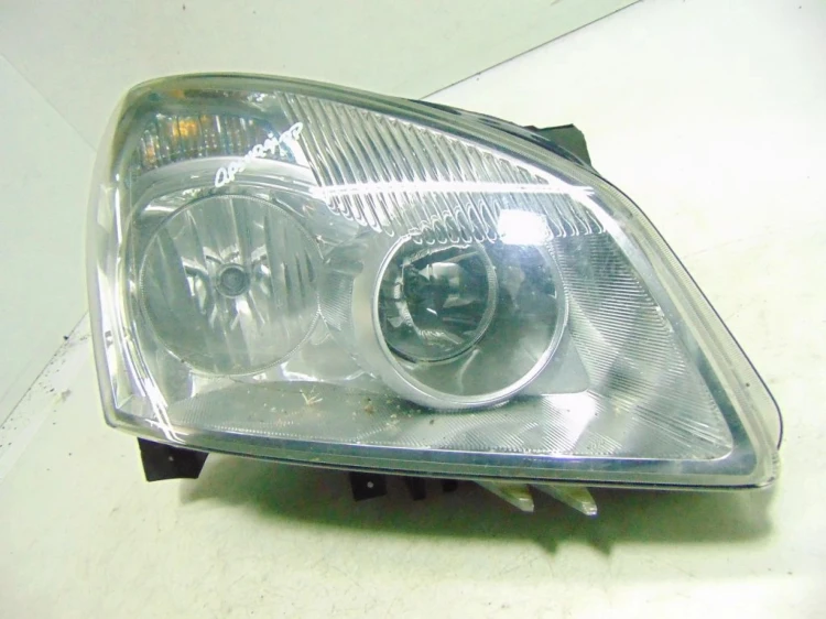 LAMPA PRAWY PRZÓD NISSAN QASHQAI (2007-2013) 1.5 DCI