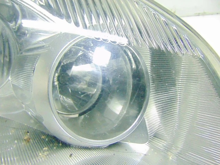 LAMPA PRAWY PRZÓD NISSAN QASHQAI (2007-2013) 1.5 DCI