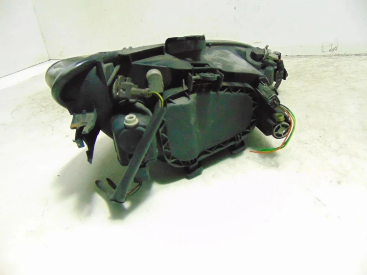 LAMPA LEWY PRZÓD PEUGEOT 206 (1998-2002) 1.6 HDI