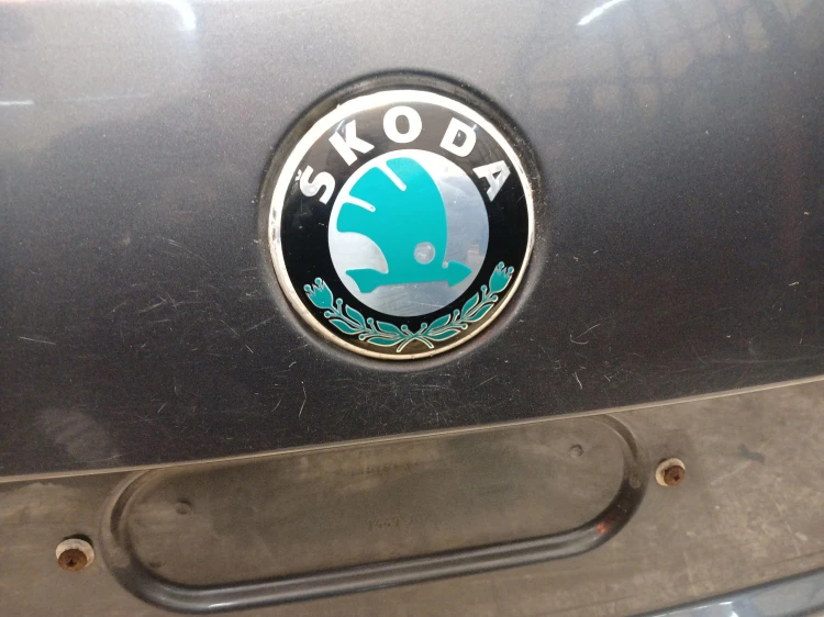 KLAPA BAGAŻNIKA SKODA FABIA II LIFT (2010-2014) 1.2 TSI 86KM