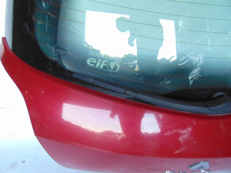 KLAPA BAGAŻNIKA RENAULT CLIO III (2005-2009)
