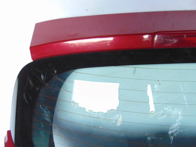 KLAPA BAGAŻNIKA RENAULT CLIO III (2005-2009)