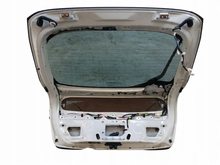 KLAPA BAGAŻNIKA TOYOTA PRIUS IV (2016-2019) 1.8 HYBRID 122KM