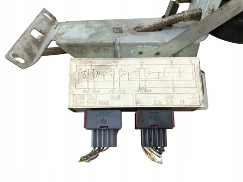 ANTENA ELEKTRYCZNA SAAB 9000 LIFT (1991-1998) 2.0 16V 128KM 4108932