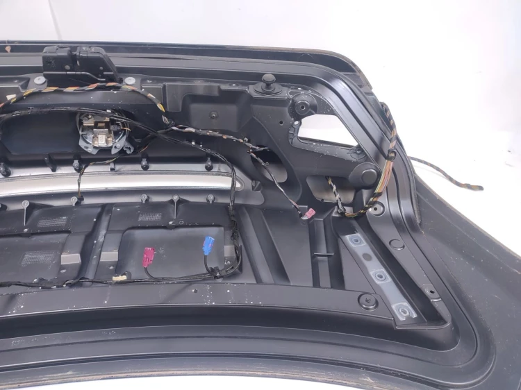 KLAPA BAGAŻNIKA BMW 6 F13 (2010-2014) 3.0 D 313KM