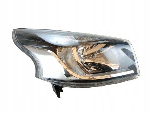 LAMPA PRAWY PRZÓD FIAT TALENTO (2016-2020) 1.6 D 145KM 260104509R