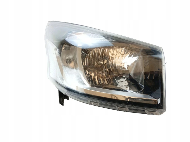 LAMPA PRAWY PRZÓD FIAT TALENTO (2016-2020) 1.6 D 145KM 260104509R