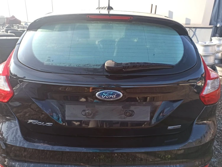 KLAPA BAGAŻNIKA FORD FOCUS MK3 1.6 TDCI EURO5